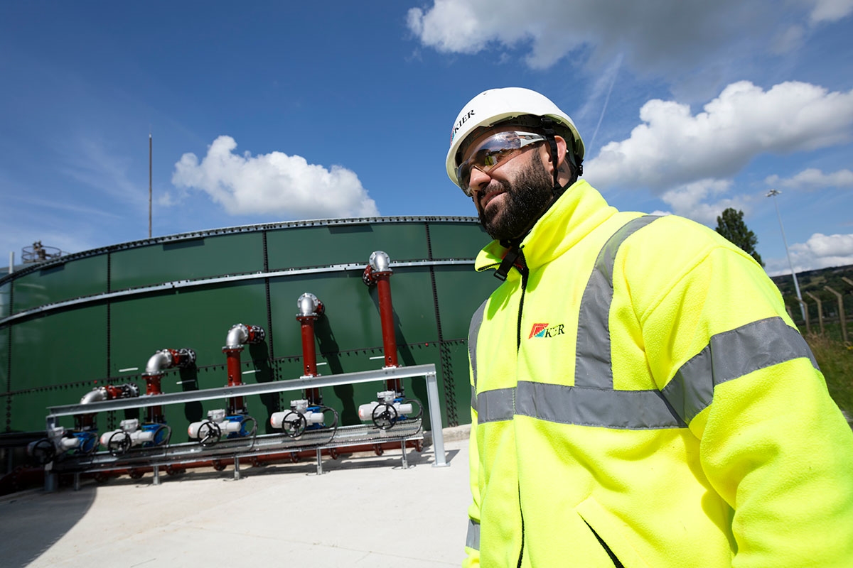 Hardhat, Helmet, Person, Worker, Adult, Male, Man, Glasses, Wheel, Coat