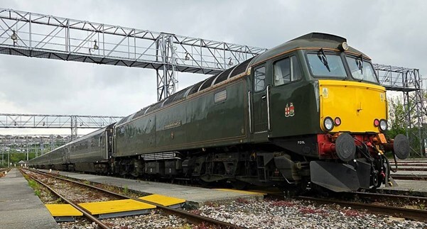 Railway, Train, Transportation, Vehicle, Locomotive, Lamp