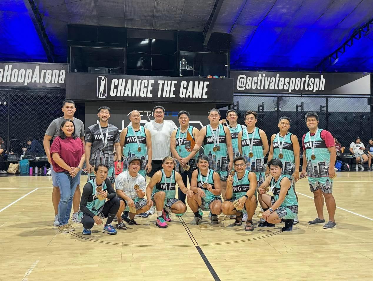 People, Person, Groupshot, Adult, Female, Woman, Basketball, Basketball Game, Sport