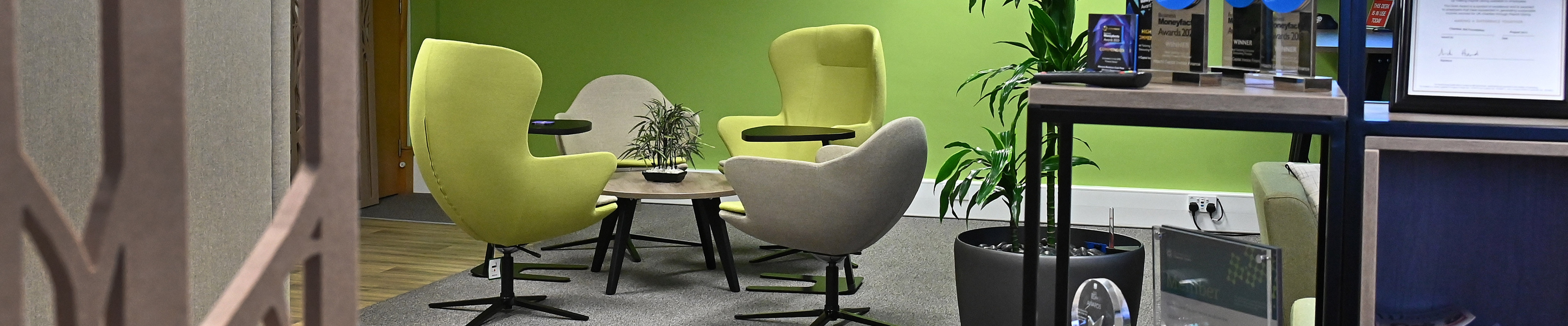 Plant, Chair, Furniture, Indoors, Interior Design, Table, Potted Plant, Living Room, Beauty Salon, Desk