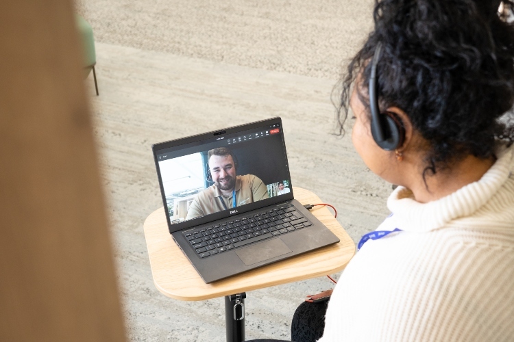 Computer, Electronics, Laptop, Pc, Computer Keyboard, Monitor, Table, Head, Headphones, Face