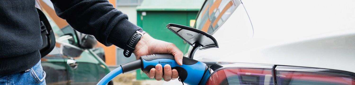 Gas Pump, Machine, Pump, Person, Car, Transportation, Vehicle