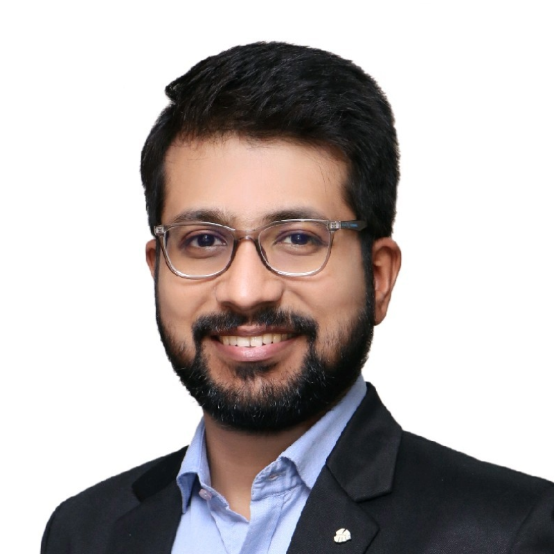 Head, Person, Face, Glasses, Smile, Adult, Male, Man, Beard, Portrait