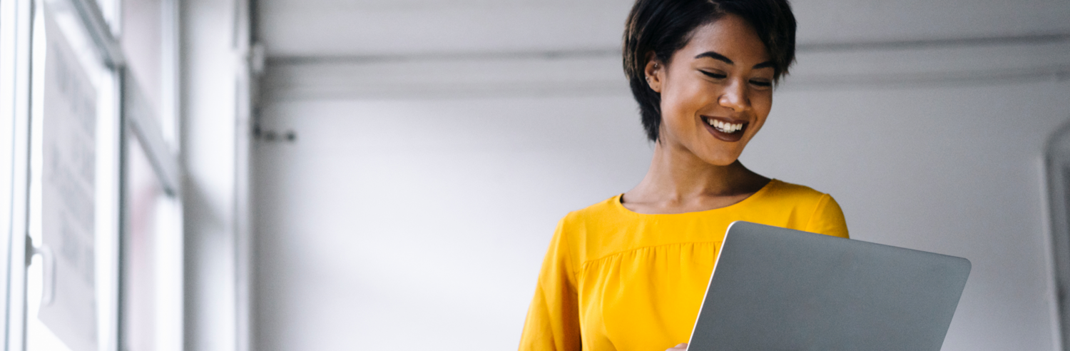 Face, Happy, Head, Person, Smile, Adult, Female, Woman, Laptop, Pc