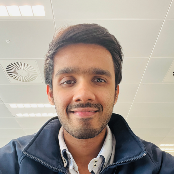 Head, Person, Face, Neck, Smile, Adult, Male, Man, Jacket, Portrait
