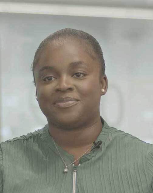 Face, Head, Neck, Person, Photography, Portrait, Accessories, Jewelry, Necklace, Shoulder