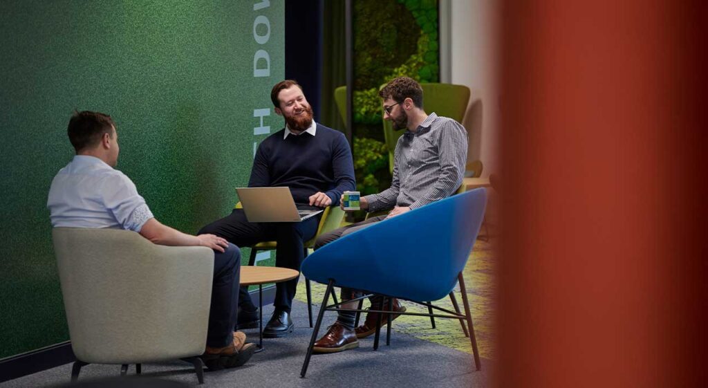 Conversation, Person, Adult, Male, Man, Interview, Shoe, Laptop, Chair, Face