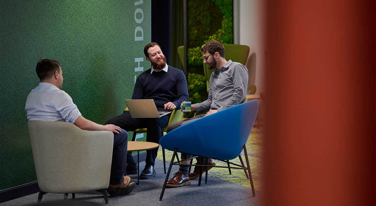 Conversation, Person, Interview, Adult, Male, Man, Shoe, Chair, Laptop, Face